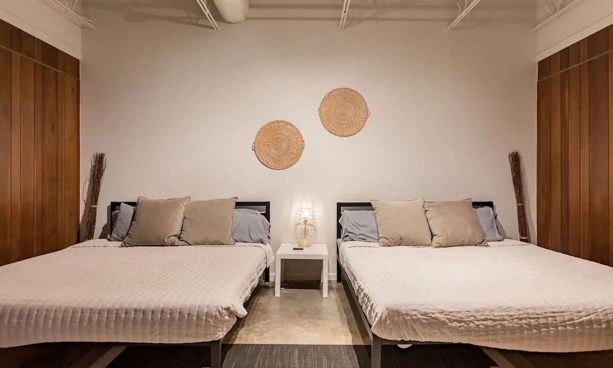 Photo of Bedroom in East Point