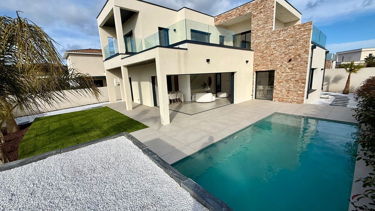 Photo of Outdoor in Villetelle