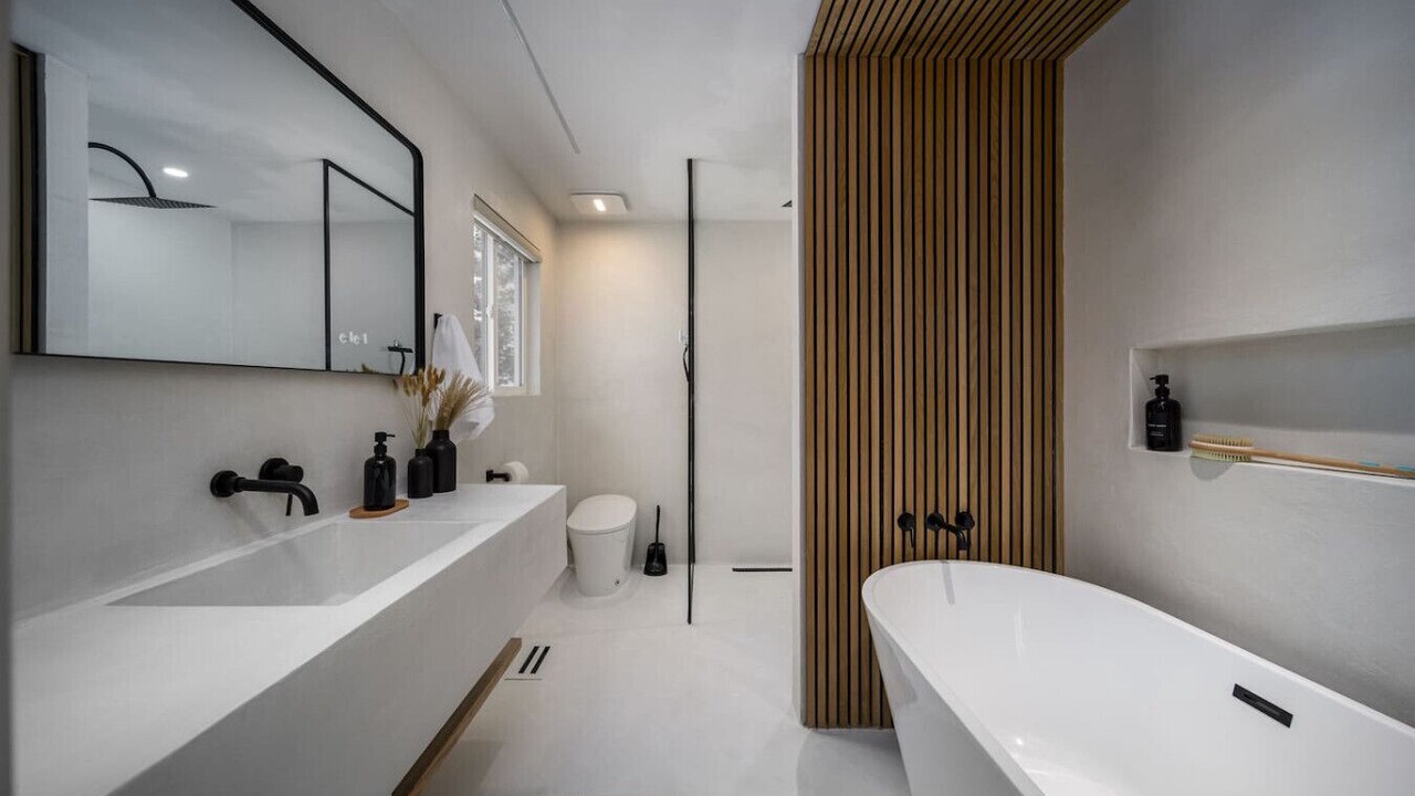 Photo of Bathroom in Cottonwood Heights