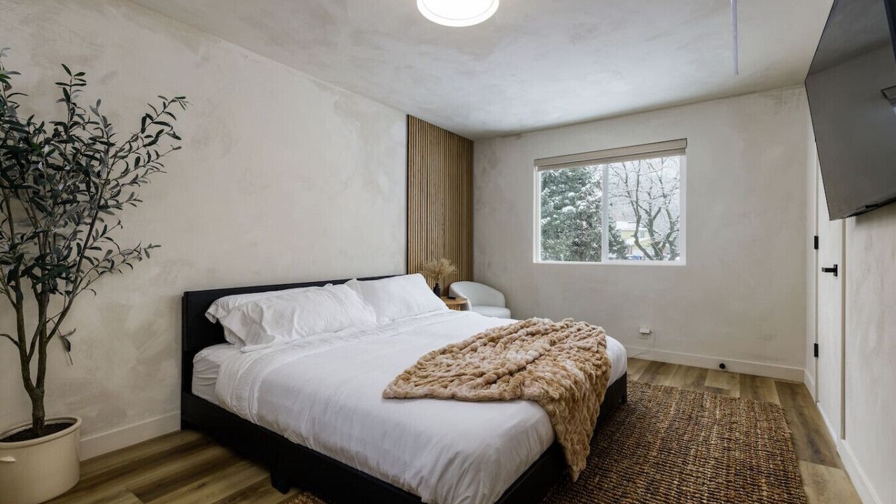 Photo of Bedroom in Cottonwood Heights