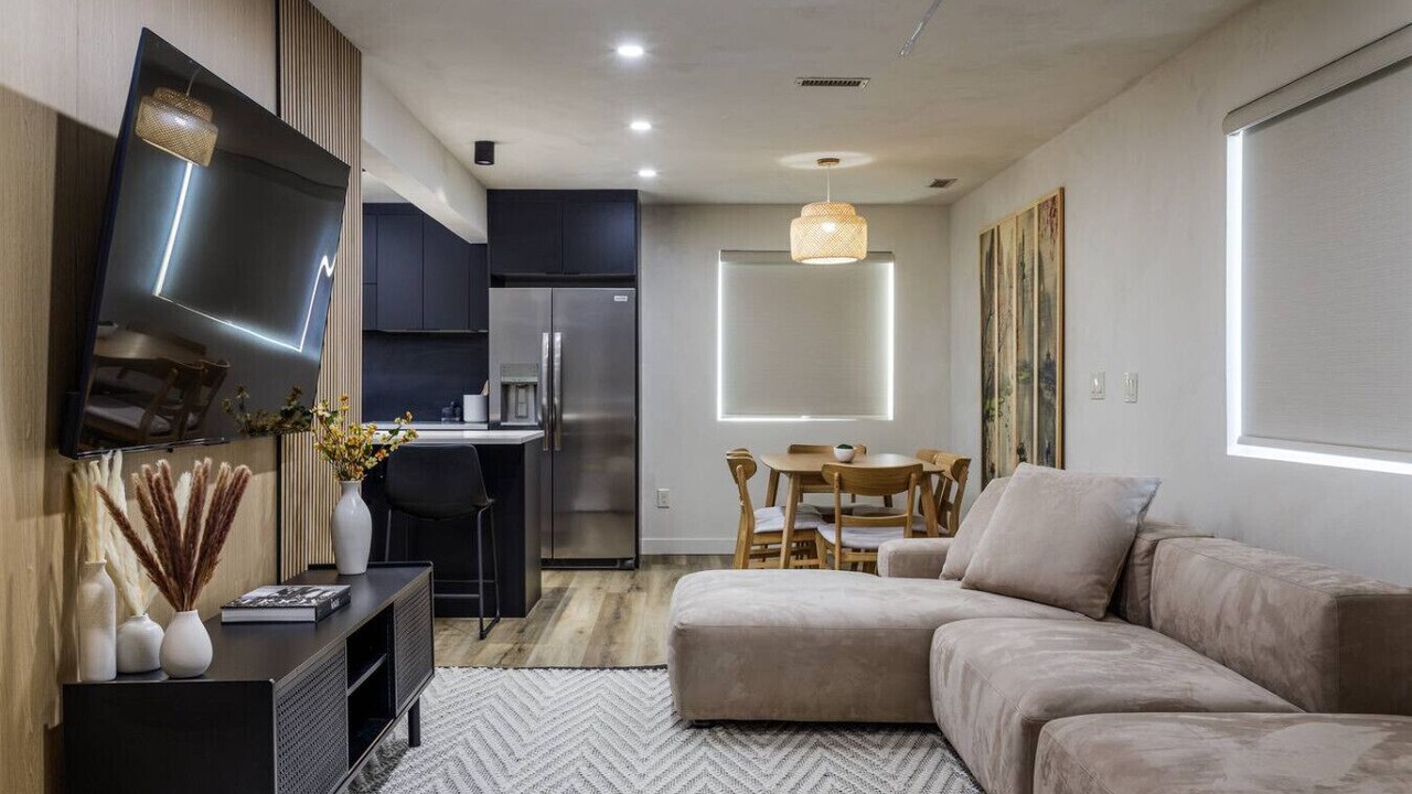 Photo of Livingroom in Cottonwood Heights
