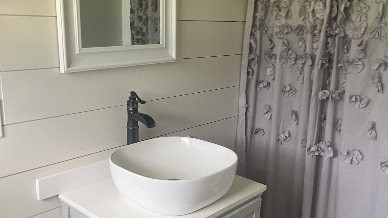 Photo of Bathroom in Waverly