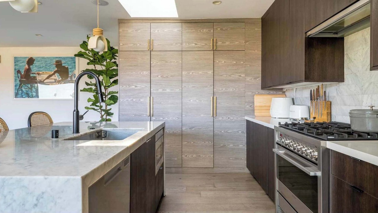 Photo of Kitchen in Hollywood Hills West