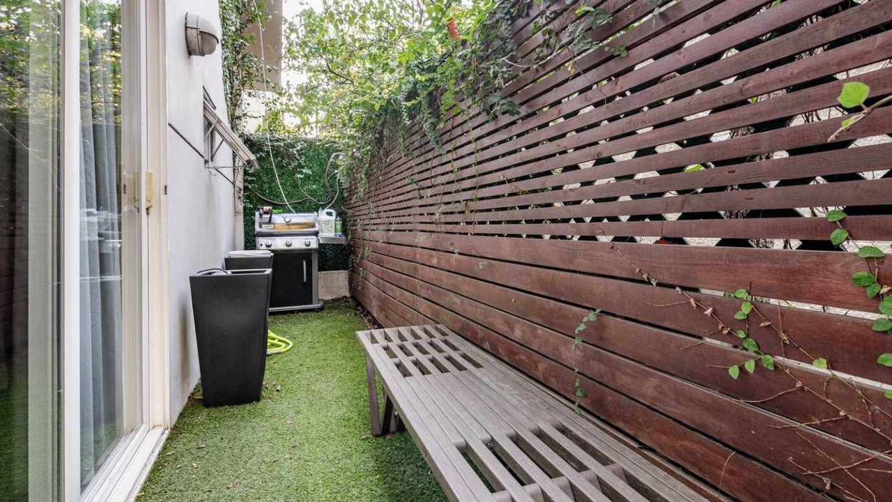 Photo of Patio Balcony in Norma Triangle