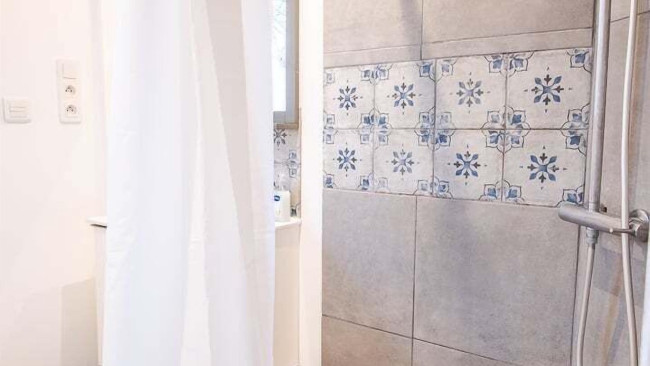 Photo of Bathroom in Tours