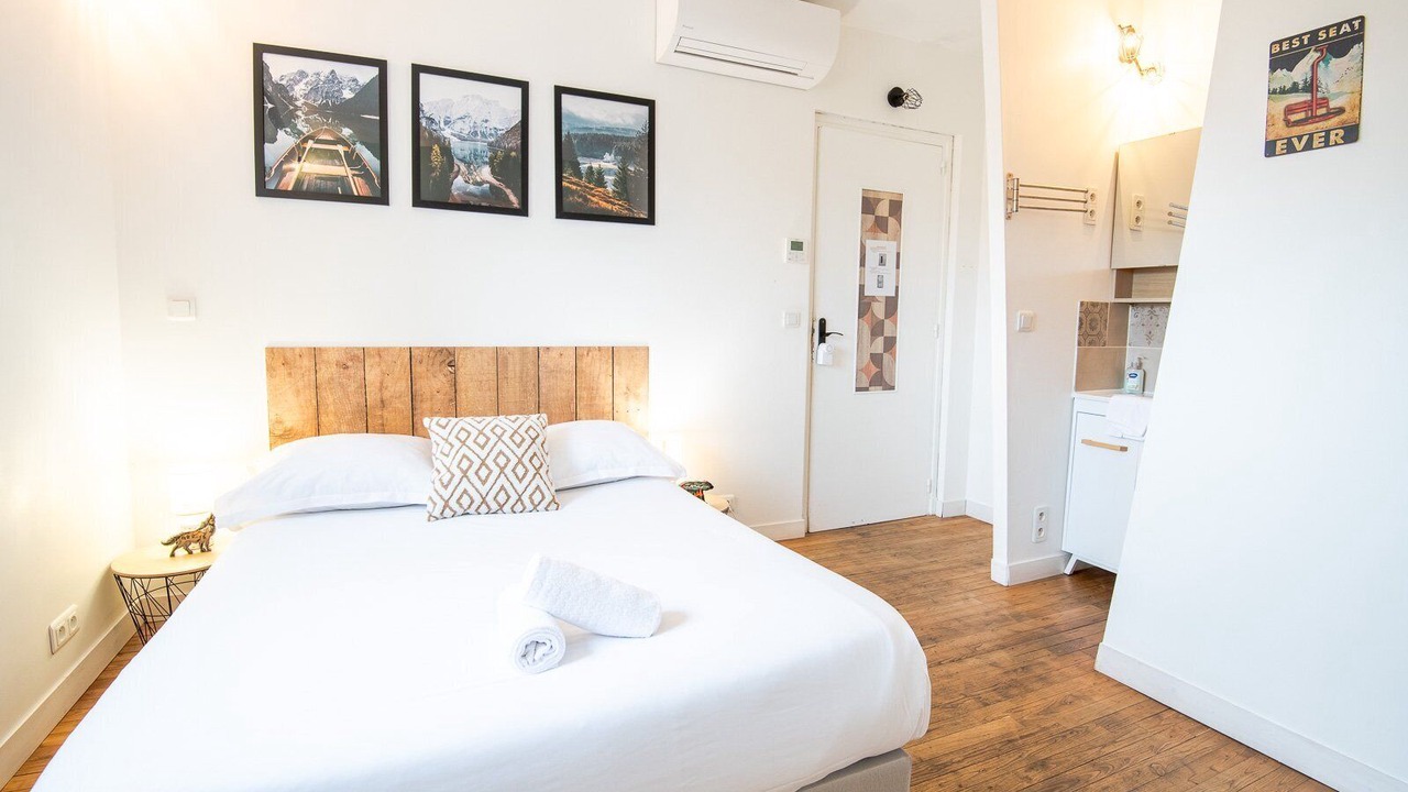 Photo of Bedroom in Tours