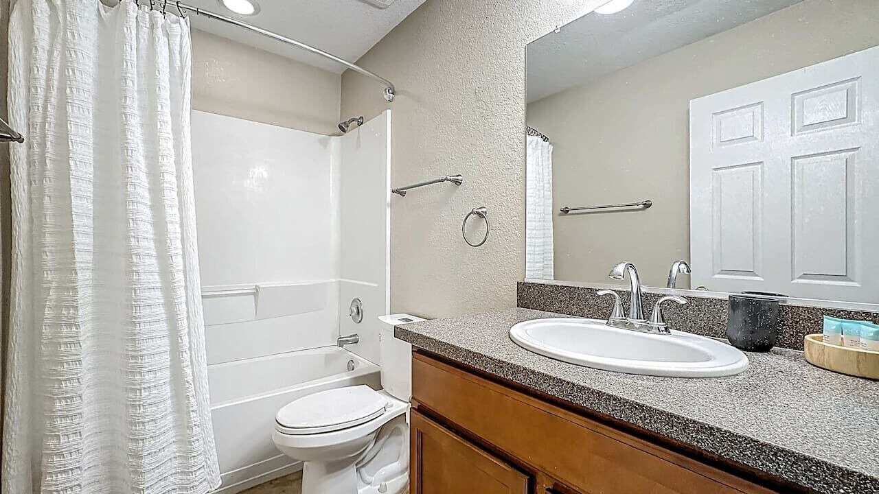Photo of Bathroom in Ridge Wood Heights