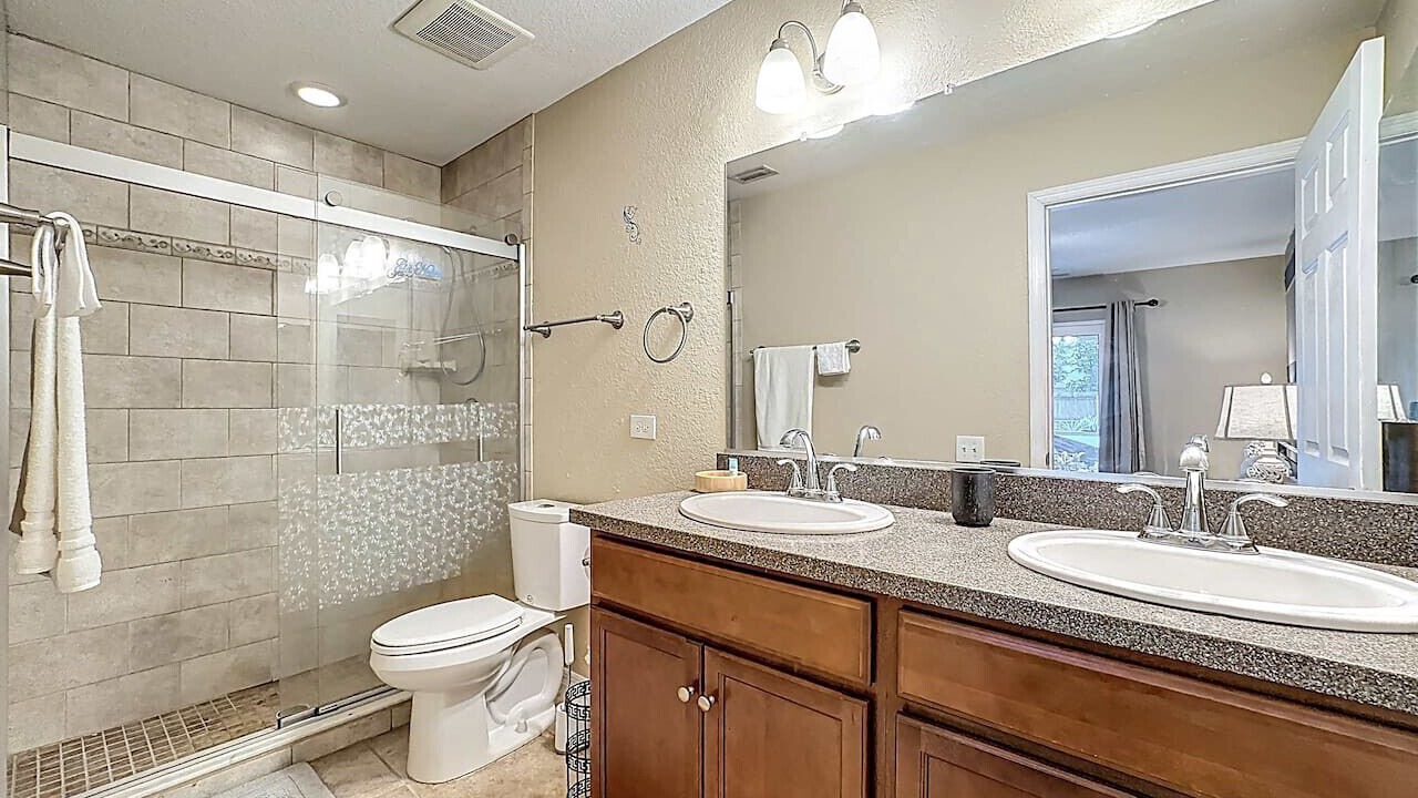 Photo of Bathroom in Ridge Wood Heights