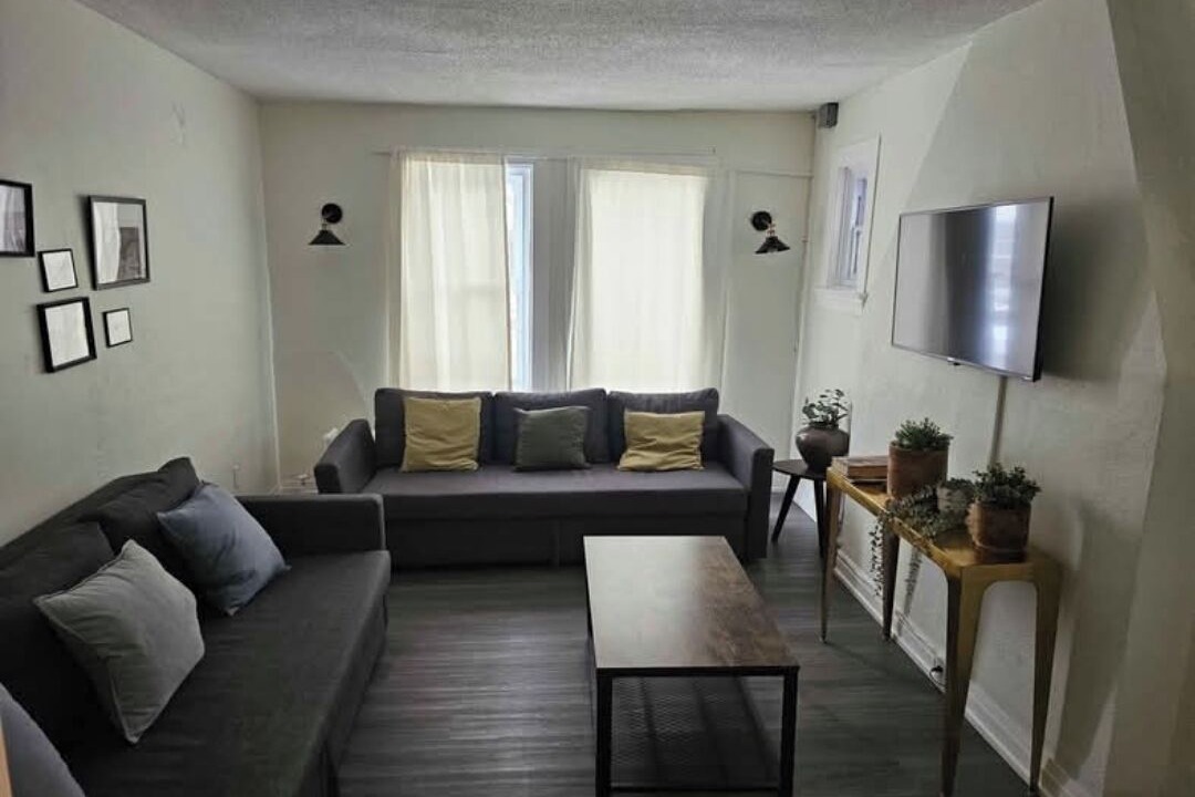 Photo of Livingroom in Lowertown