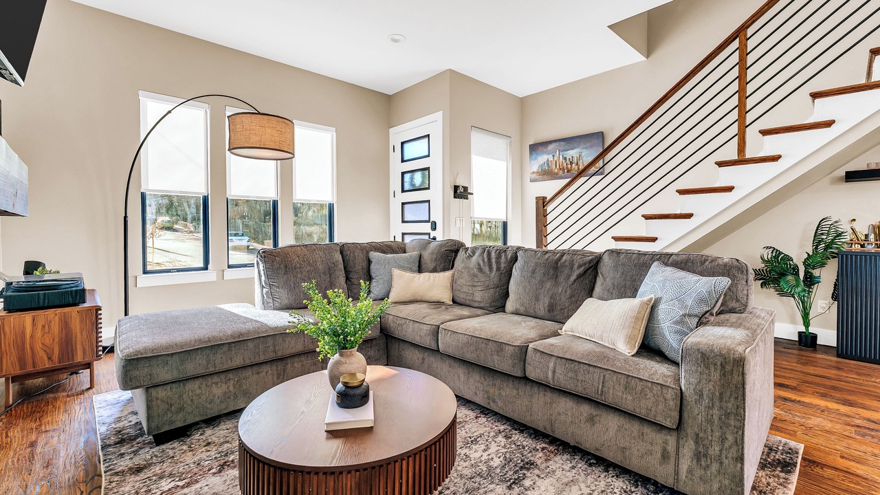 Photo of Livingroom in Cedar Crest