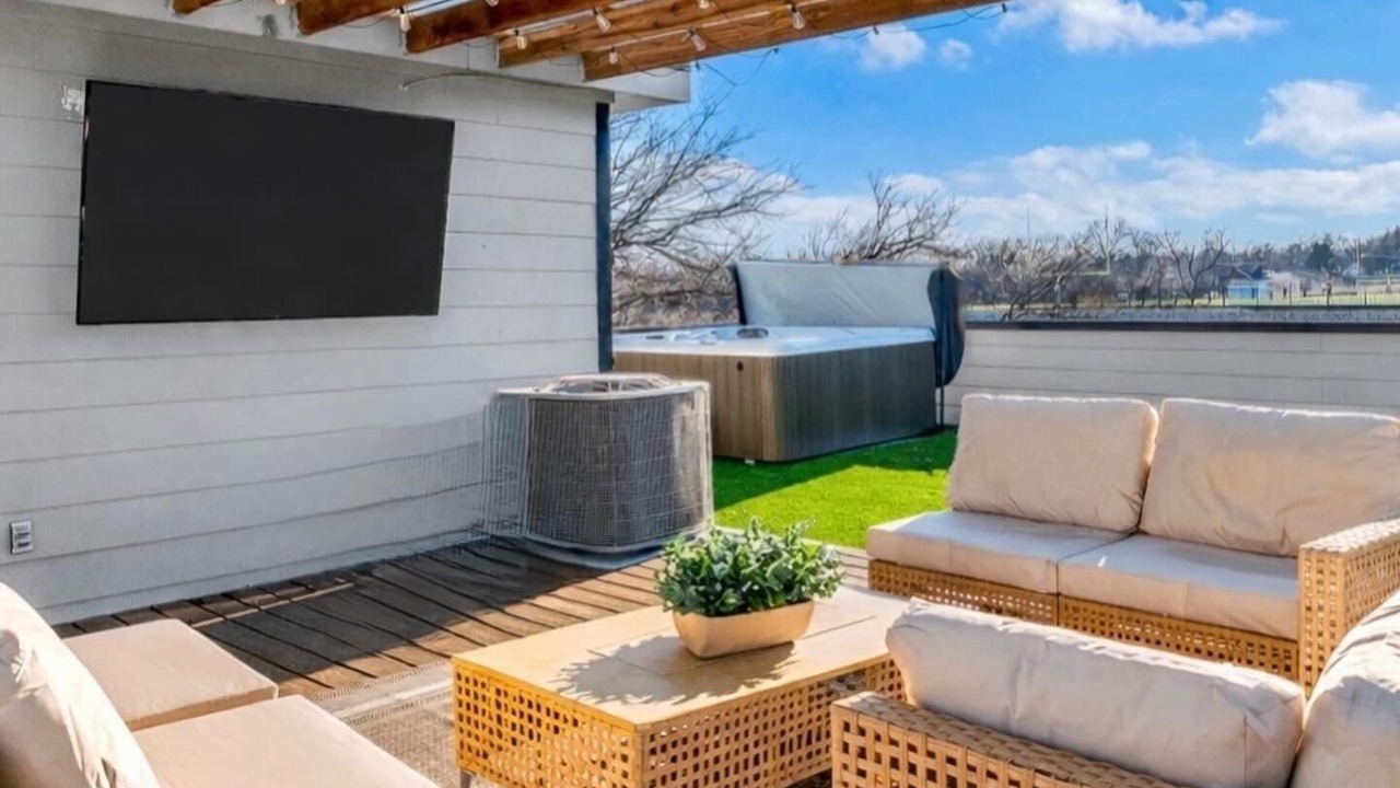 Photo of Patio Balcony in Cedar Crest