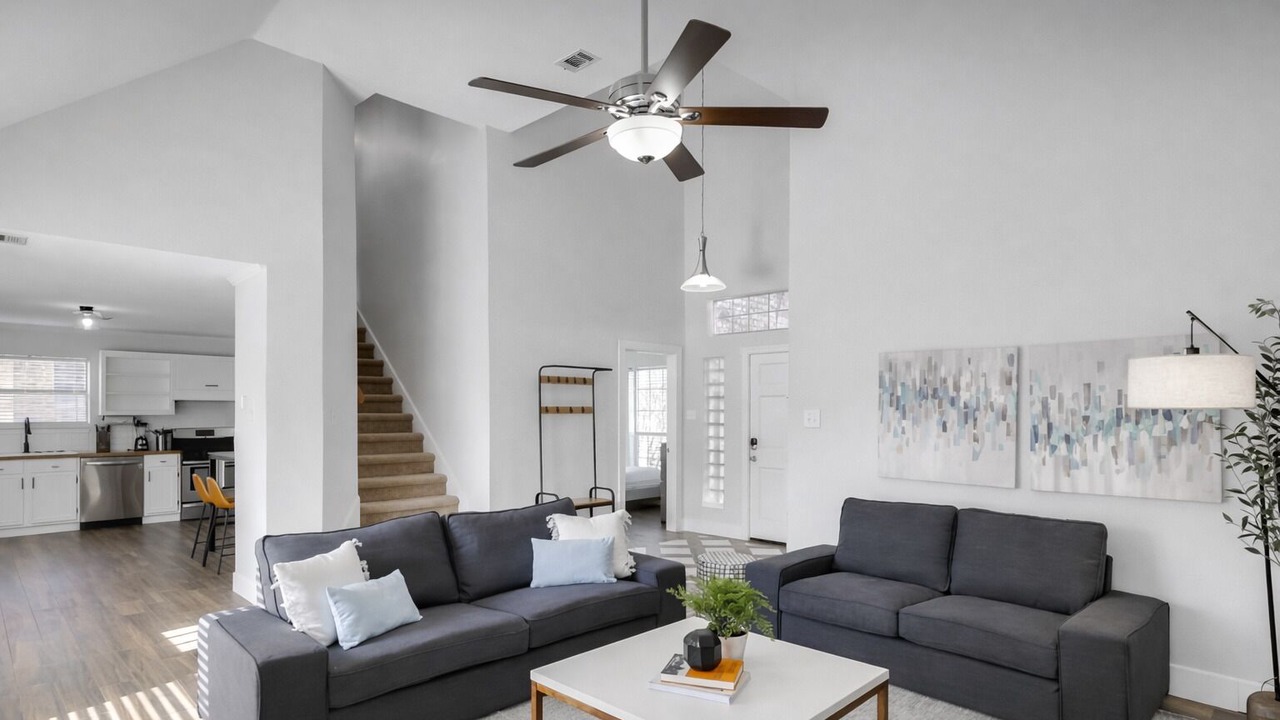 Photo of Livingroom in DeSoto