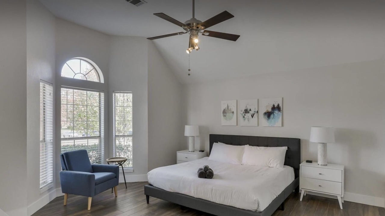 Photo of Bedroom in DeSoto