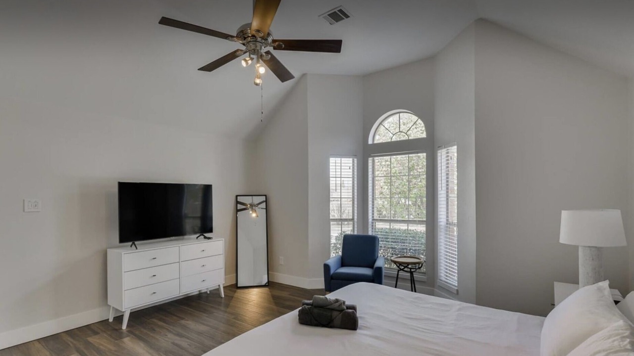 Photo of Bedroom in DeSoto