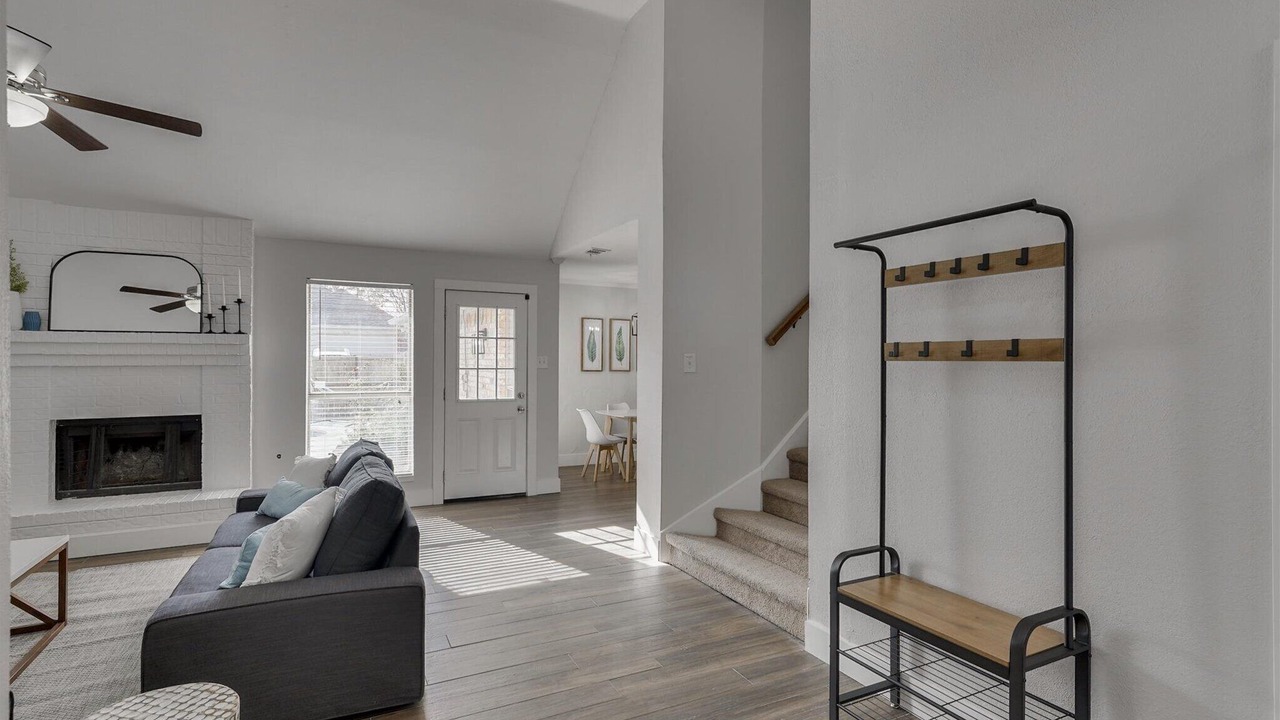 Photo of Livingroom in DeSoto