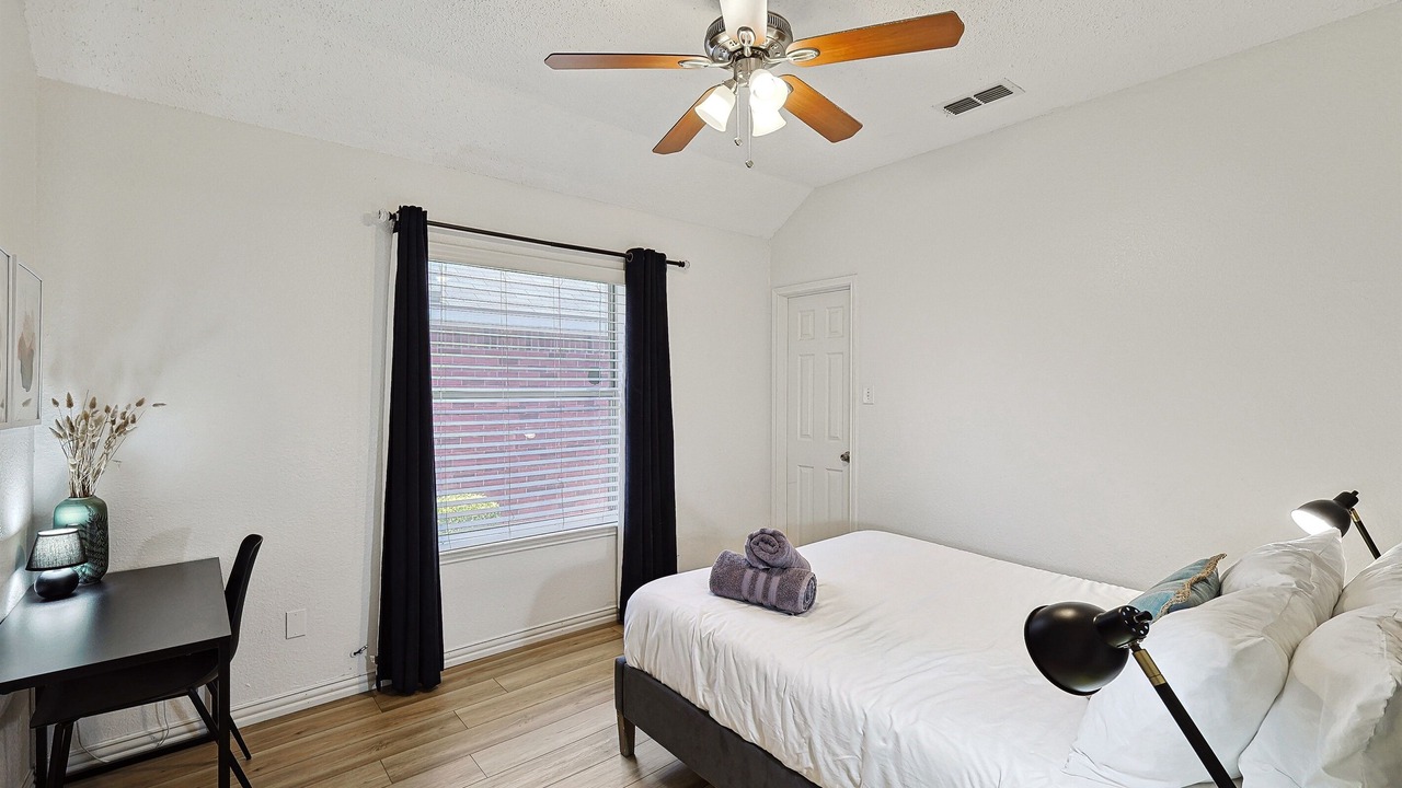 Photo of Bedroom in Mesquite