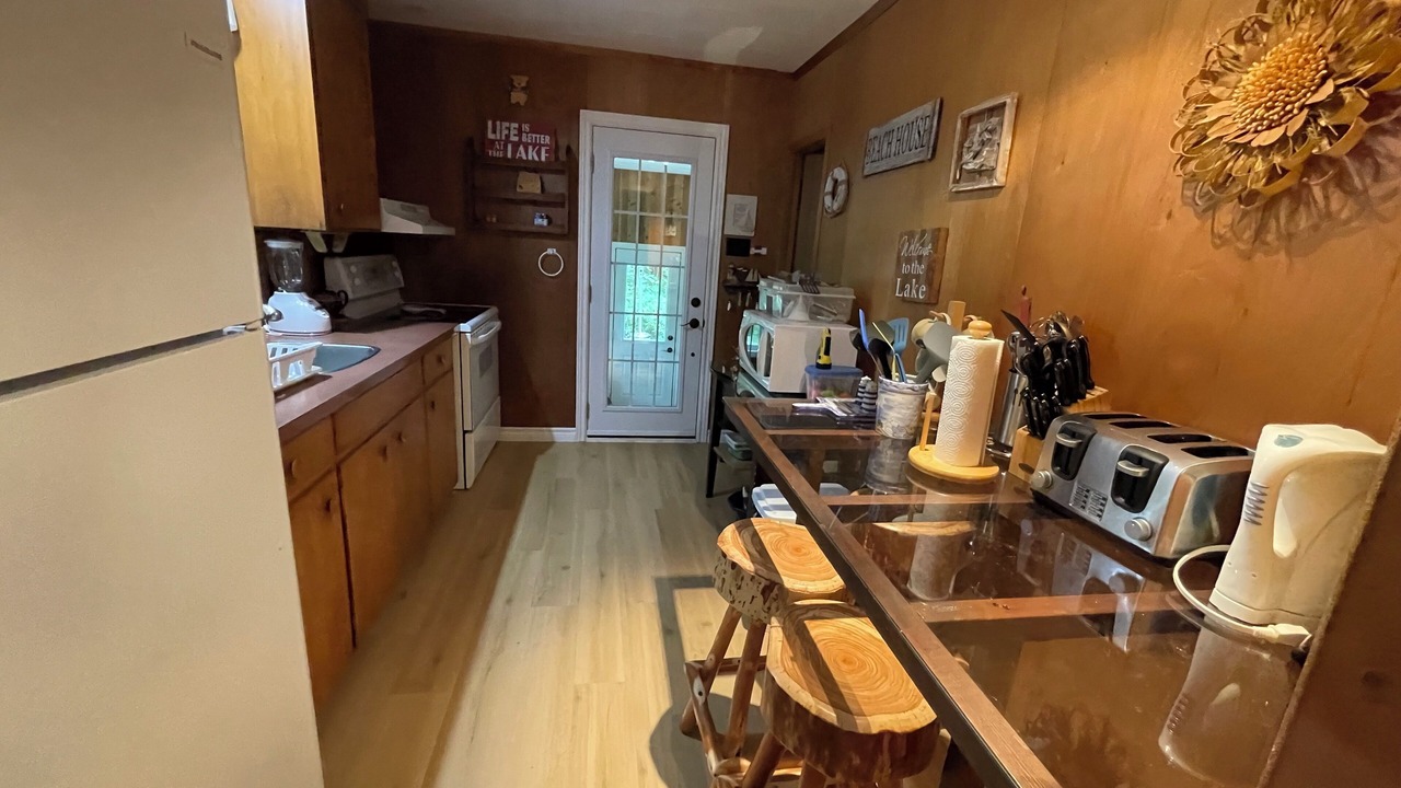 Photo of Kitchen in Saugeen Shores