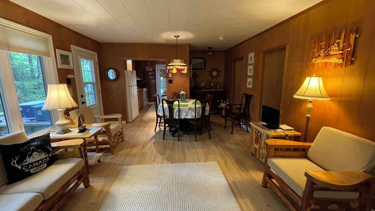 Photo of Livingroom in Saugeen Shores
