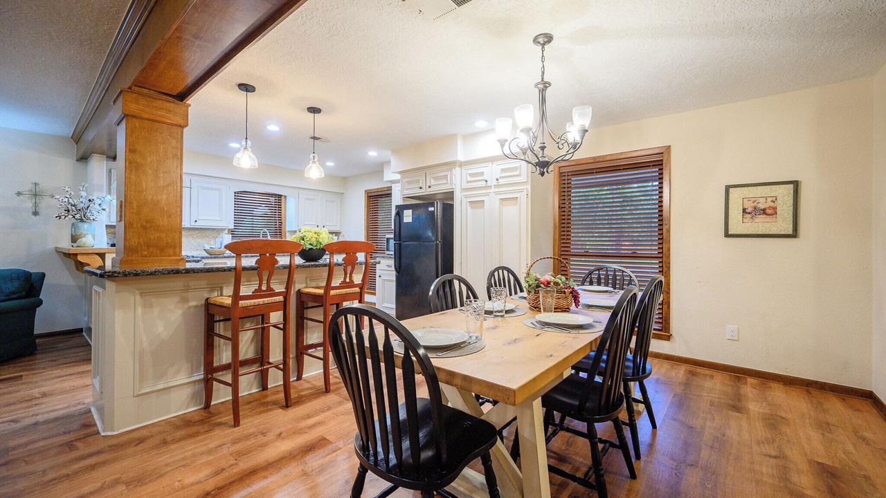 Photo of Livingroom in Tomball