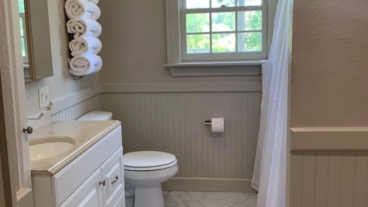 Photo of Bathroom in Magnolia