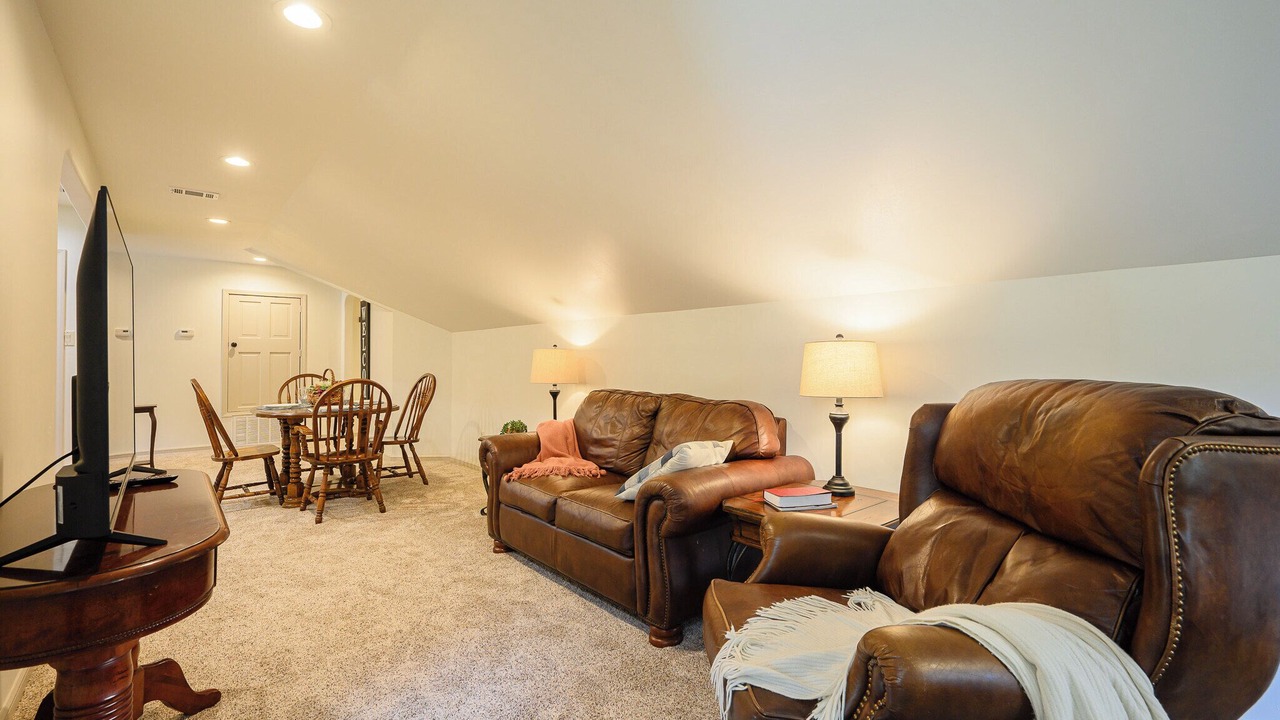 Photo of Livingroom in Tomball