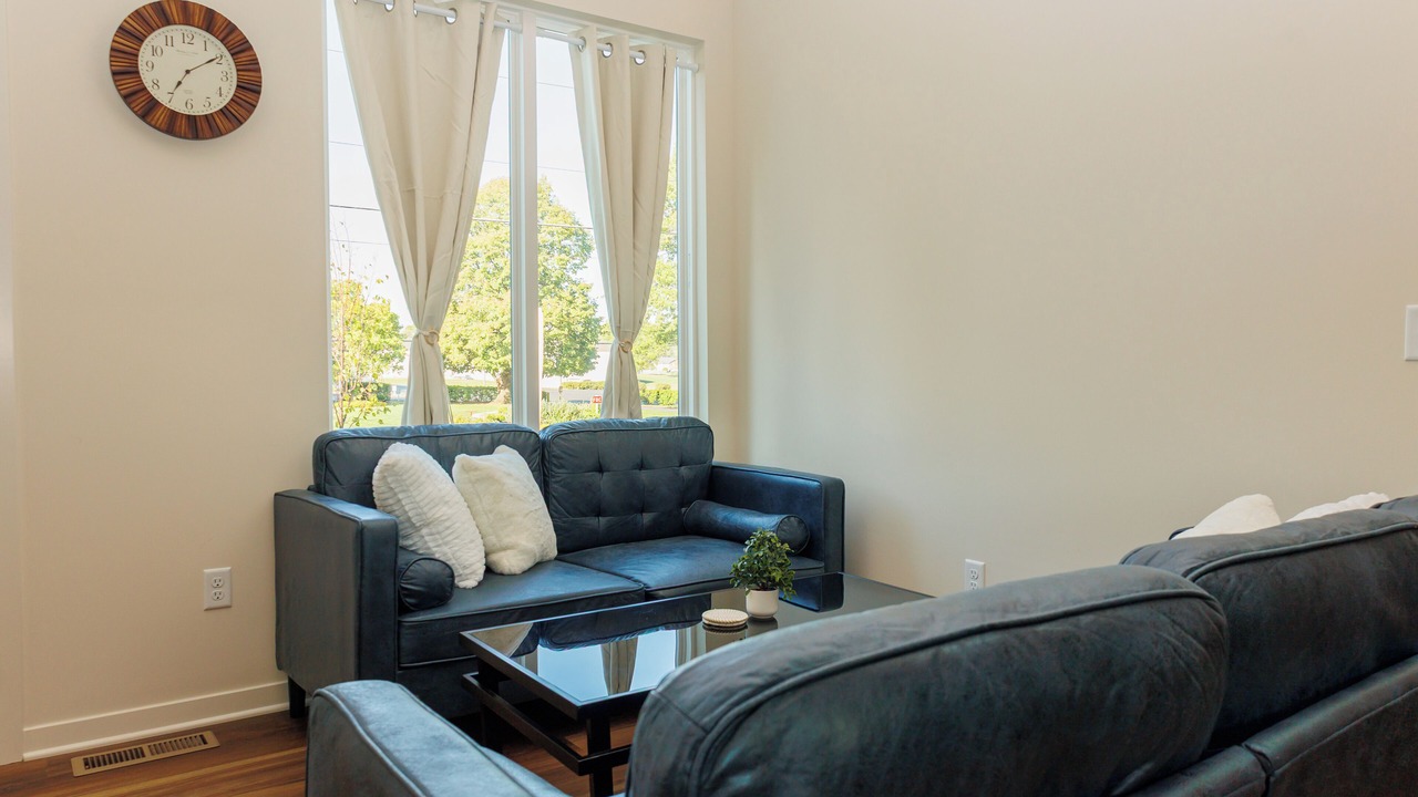 Photo of Livingroom in Grandview