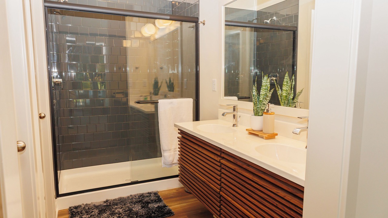 Photo of Bathroom in Grandview