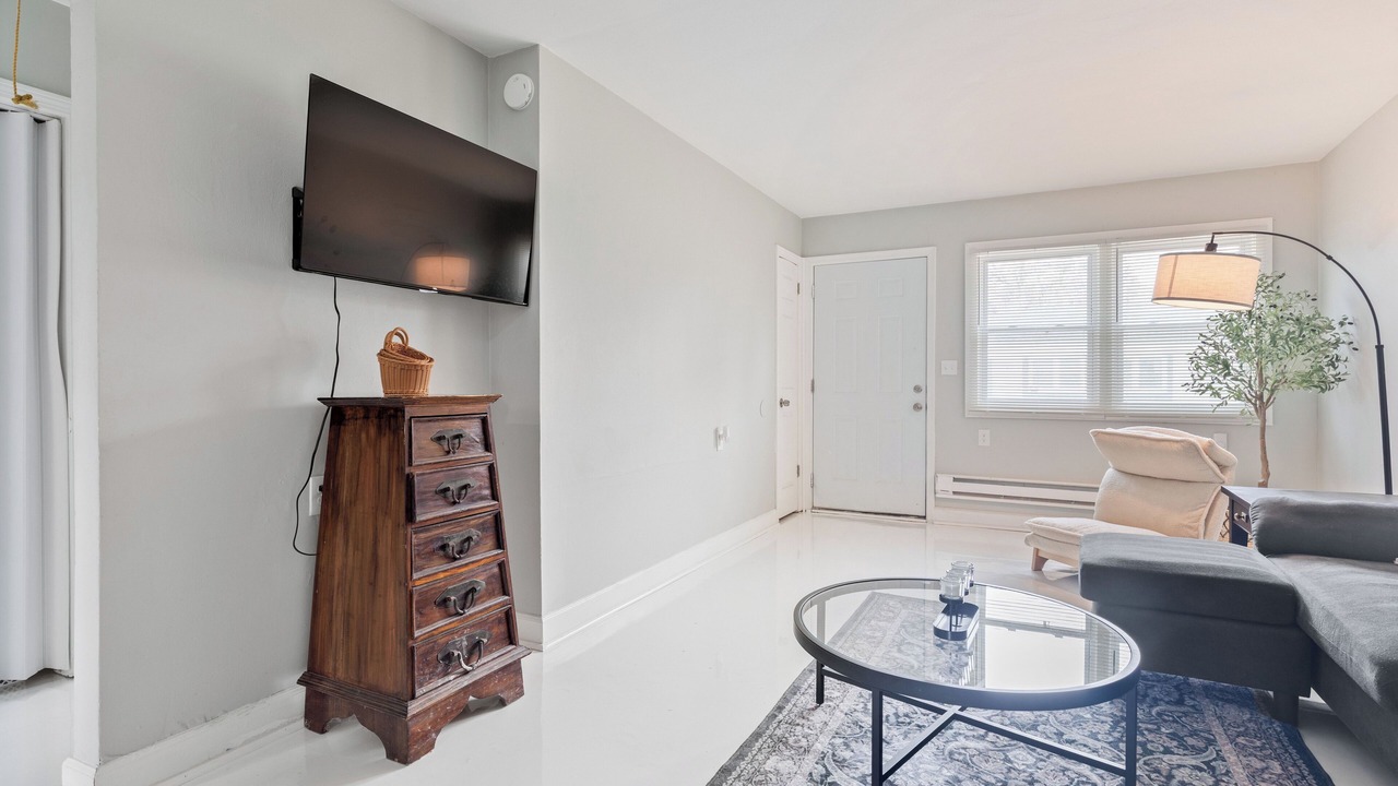 Photo of Livingroom in East Ocean View