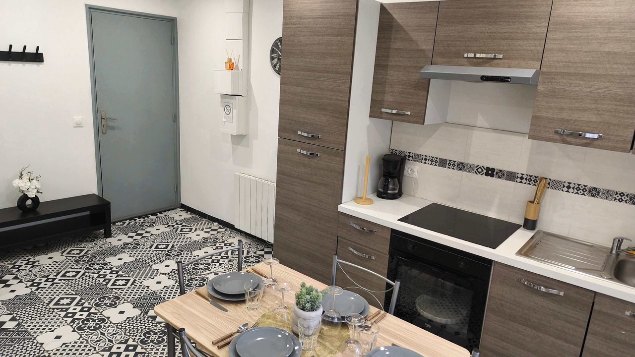 Photo of Kitchen in Charleville-Mezieres