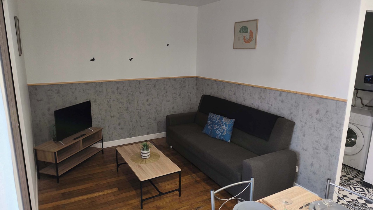 Photo of Livingroom in Charleville-Mezieres