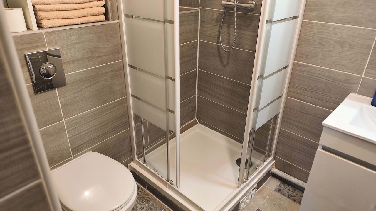 Photo of Bathroom in Charleville-Mezieres