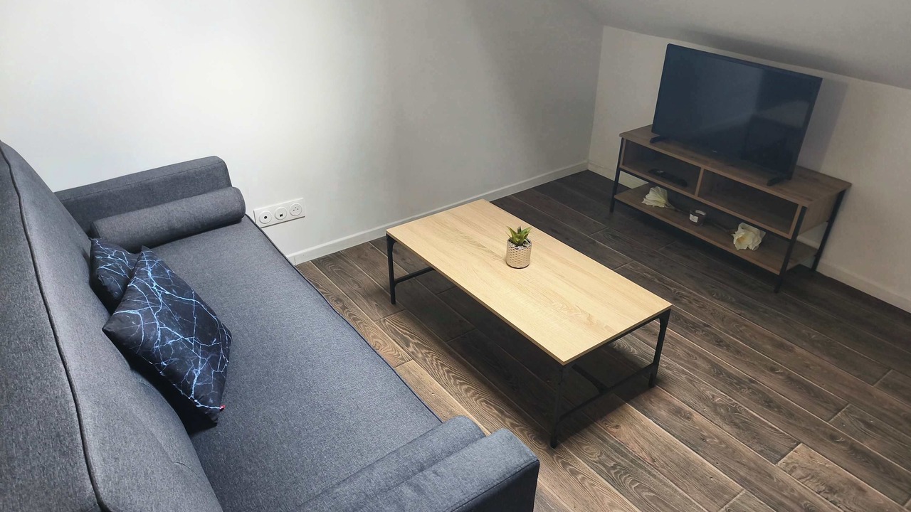 Photo of Livingroom in Charleville-Mezieres