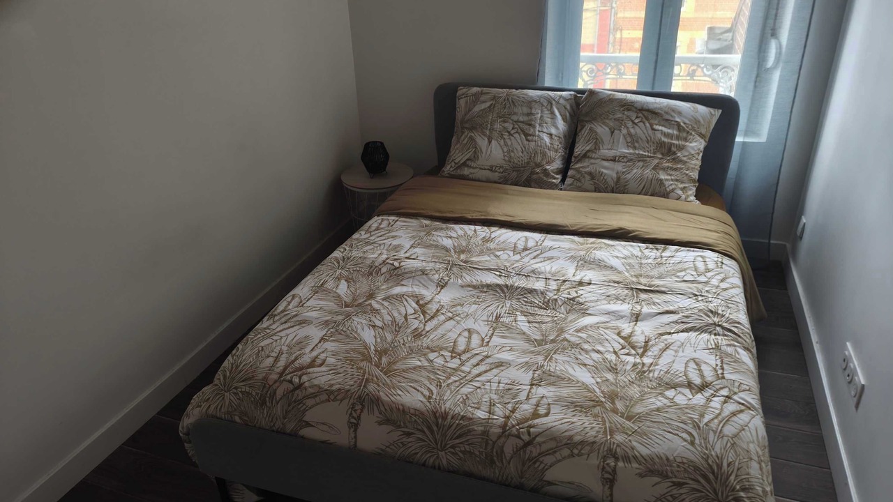 Photo of Bedroom in Charleville-Mezieres