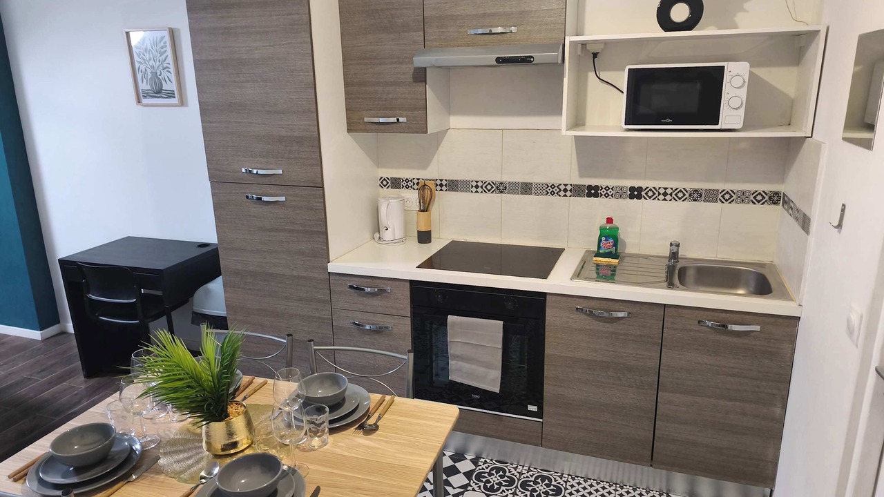 Photo of Kitchen in Charleville-Mezieres