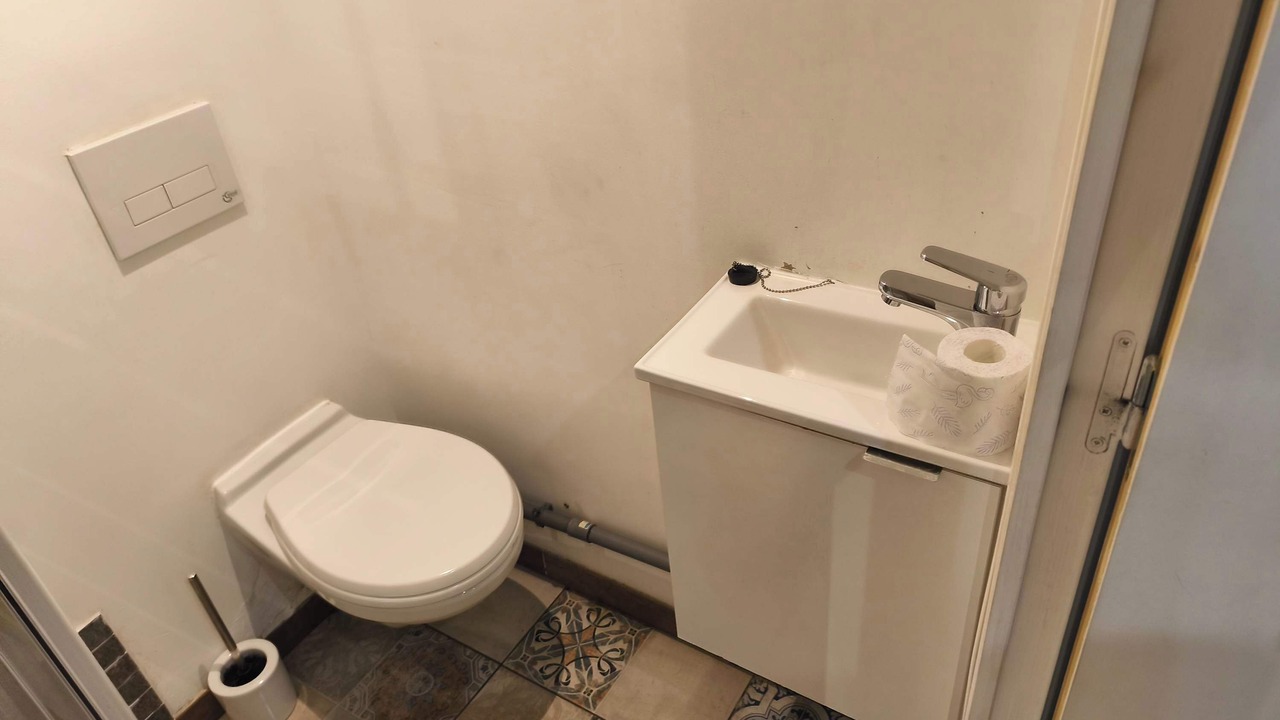 Photo of Bathroom in Charleville-Mezieres