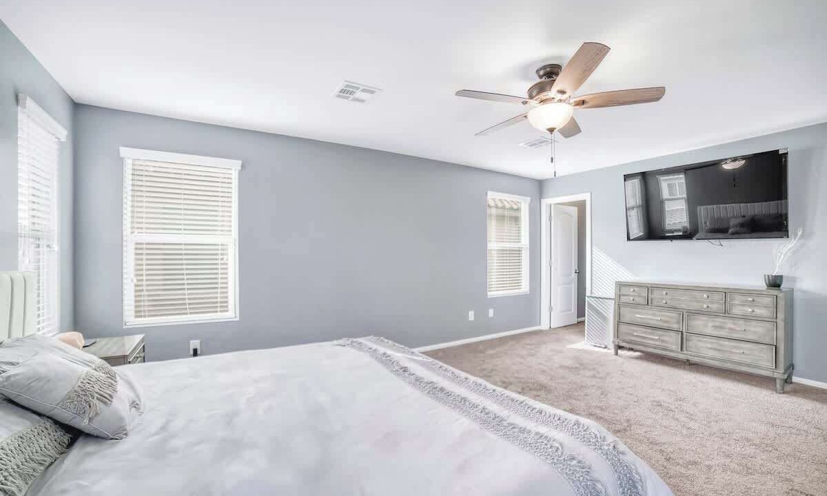 Photo of Bedroom in Whitney