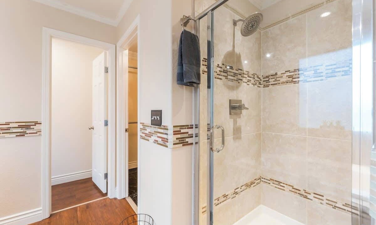 Photo of Bathroom in Centennial Hills