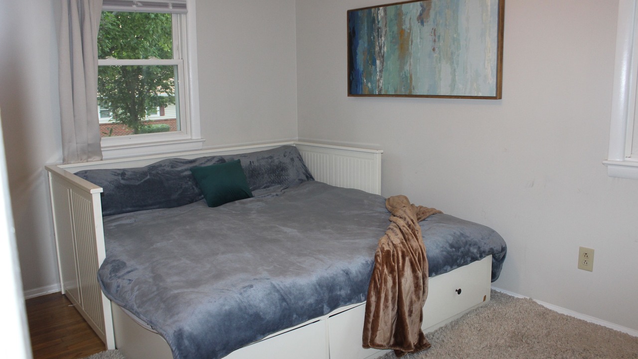 Photo of Bedroom in Lanham