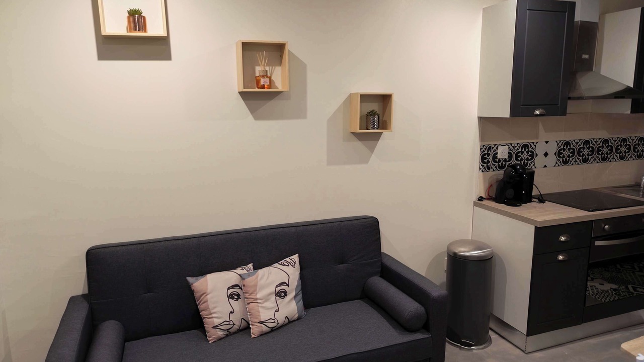 Photo of Livingroom in Charleville-Mezieres