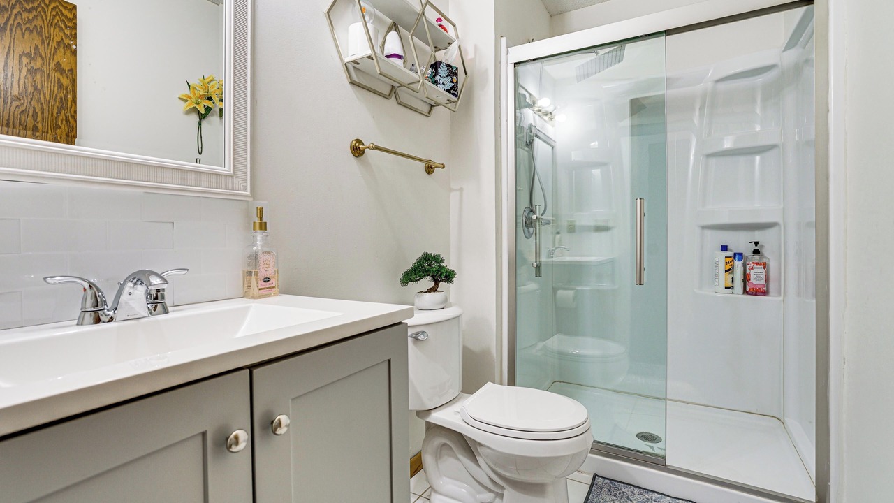Photo of Bathroom in Maplewood