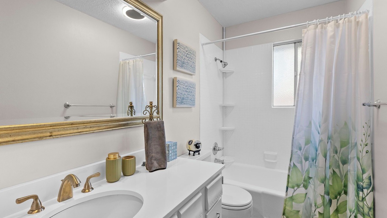 Photo of Bathroom in West Plaza