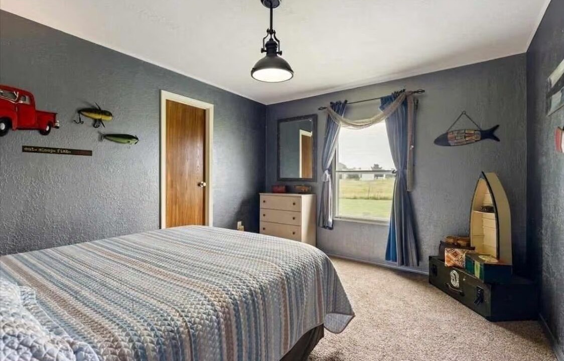Photo of Bedroom in Lawton