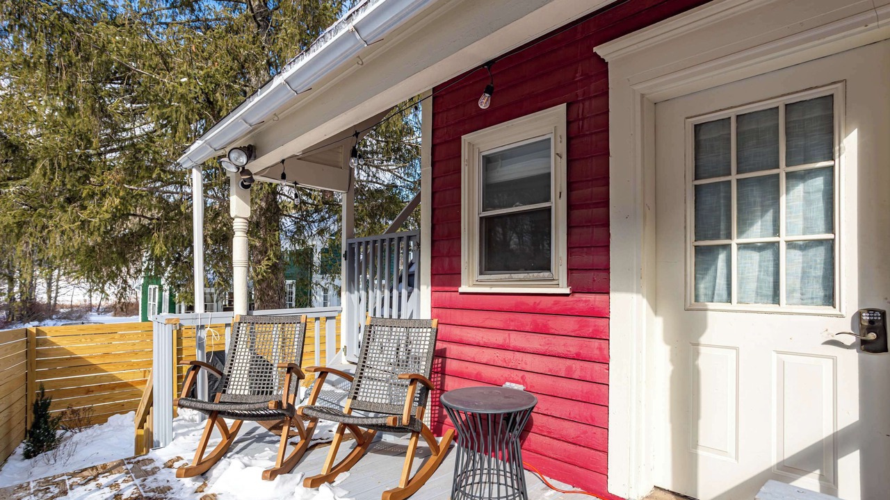 Photo of Patio Balcony in Roxbury