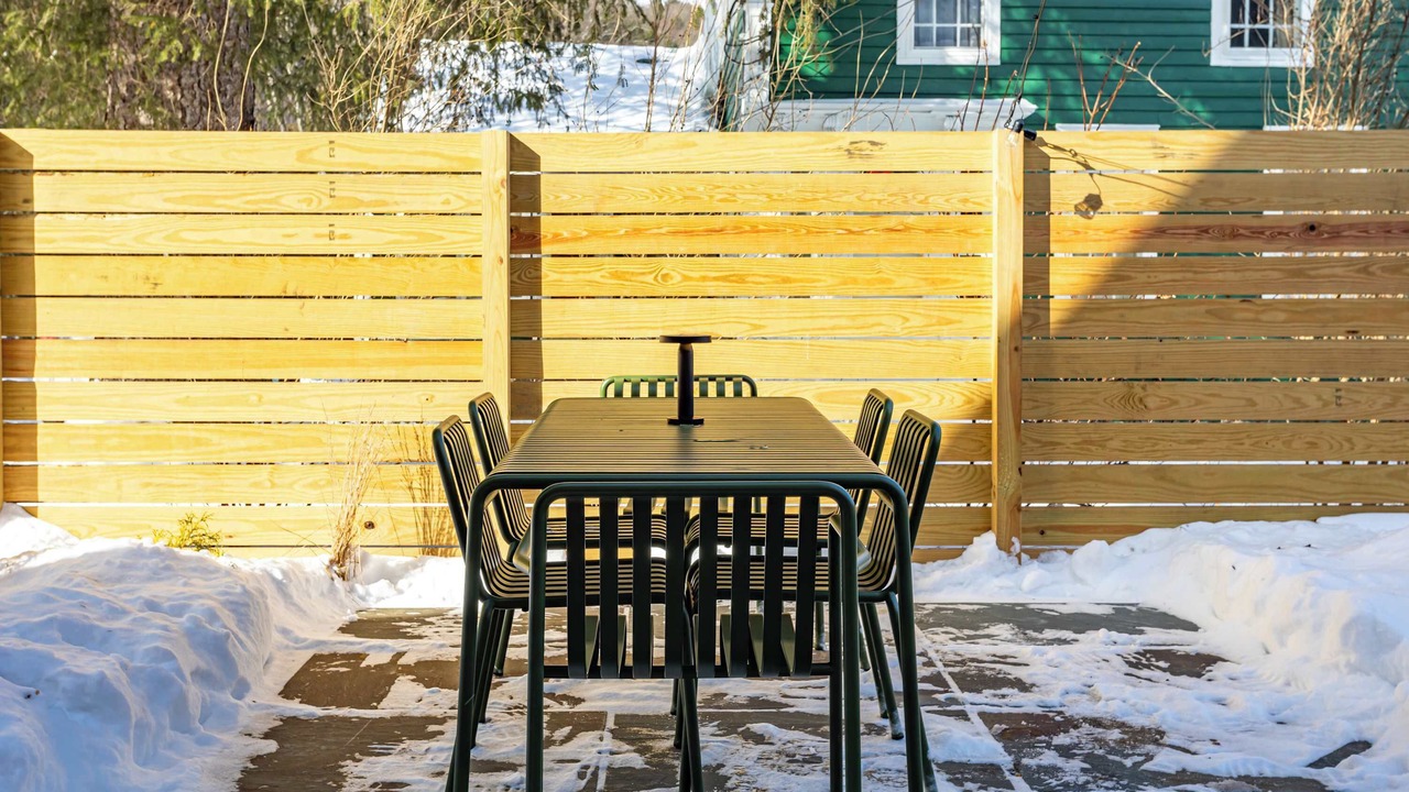 Photo of Outdoor in Roxbury
