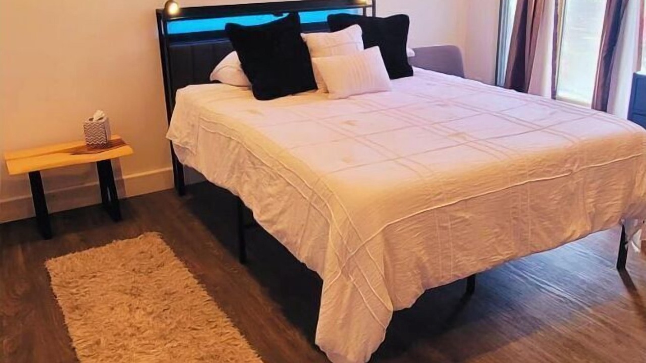 Photo of Bedroom in Weston