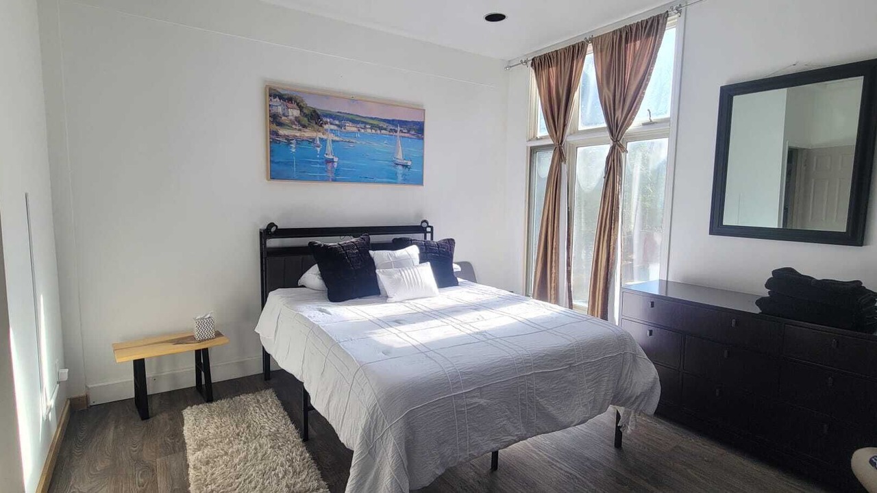 Photo of Bedroom in Weston