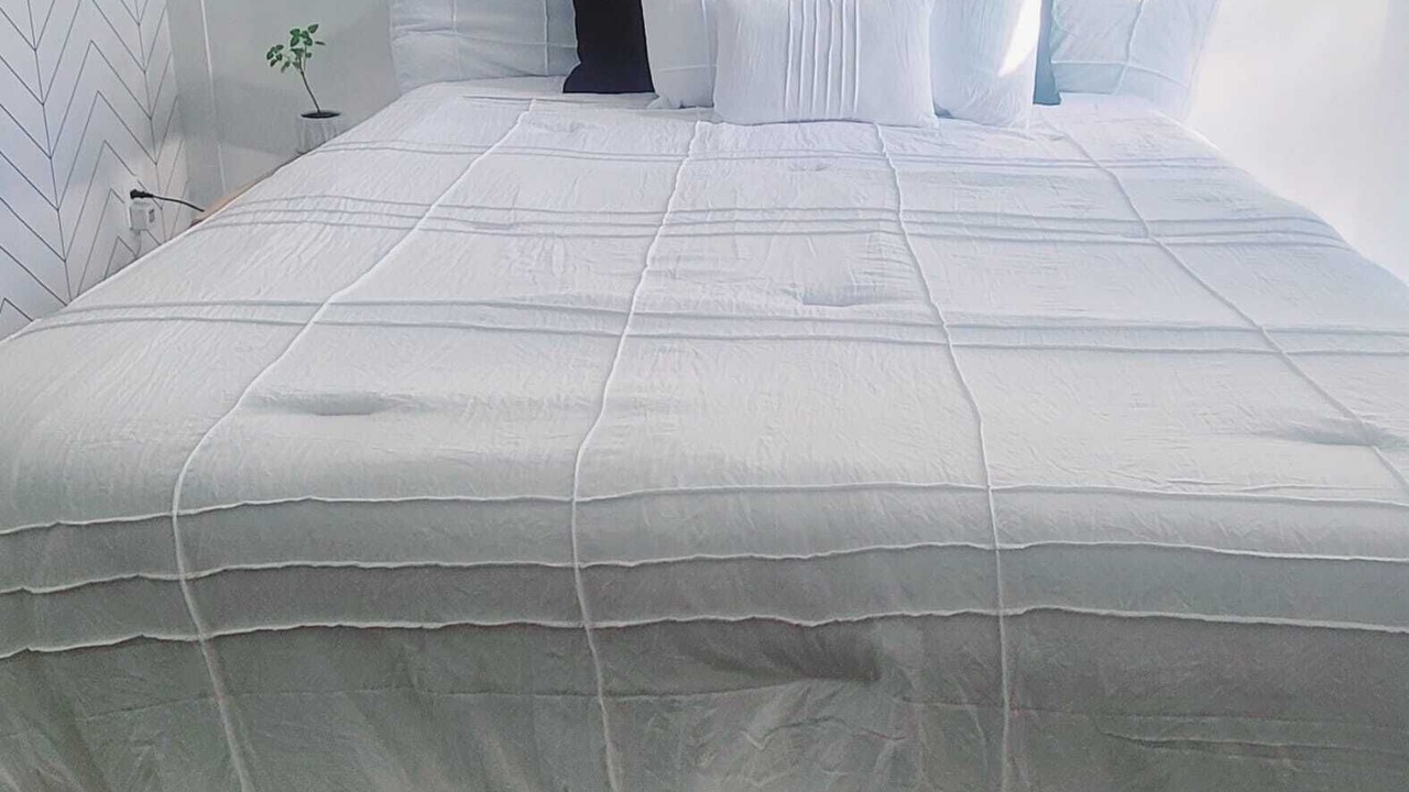 Photo of Bedroom in Weston