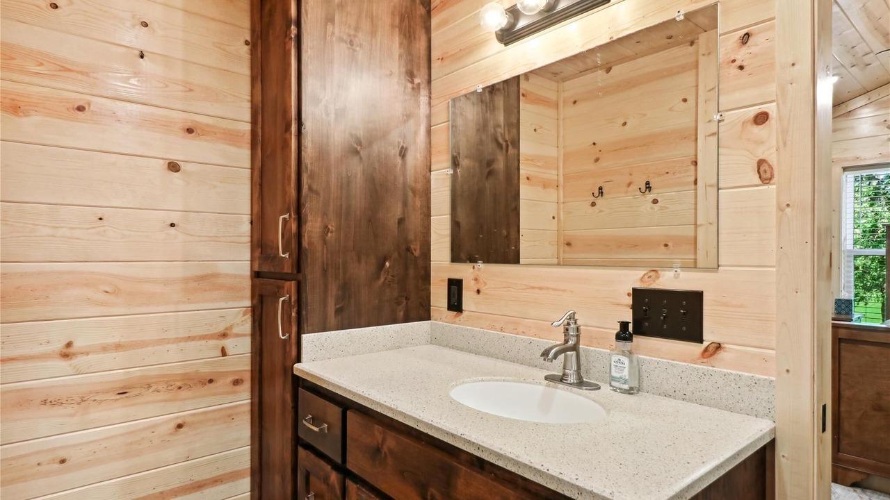 Photo of Bathroom in Anderson County