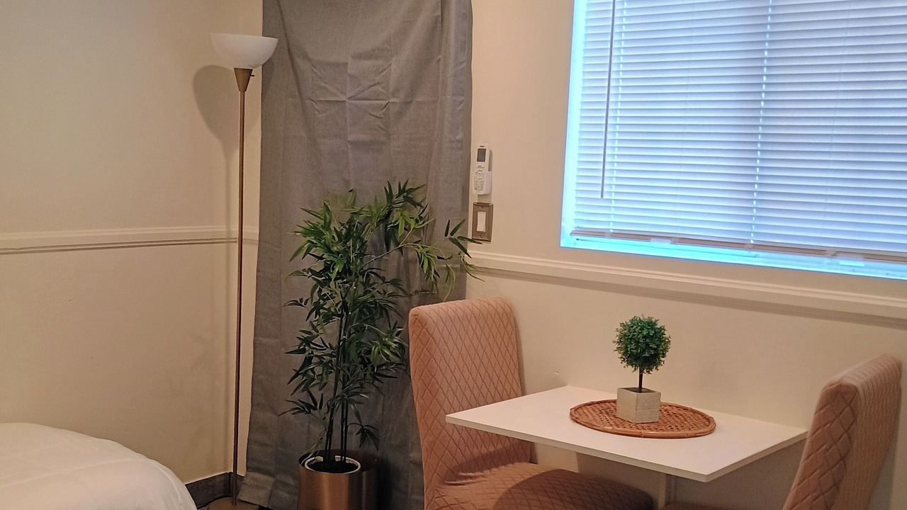 Photo of Bedroom in Downey