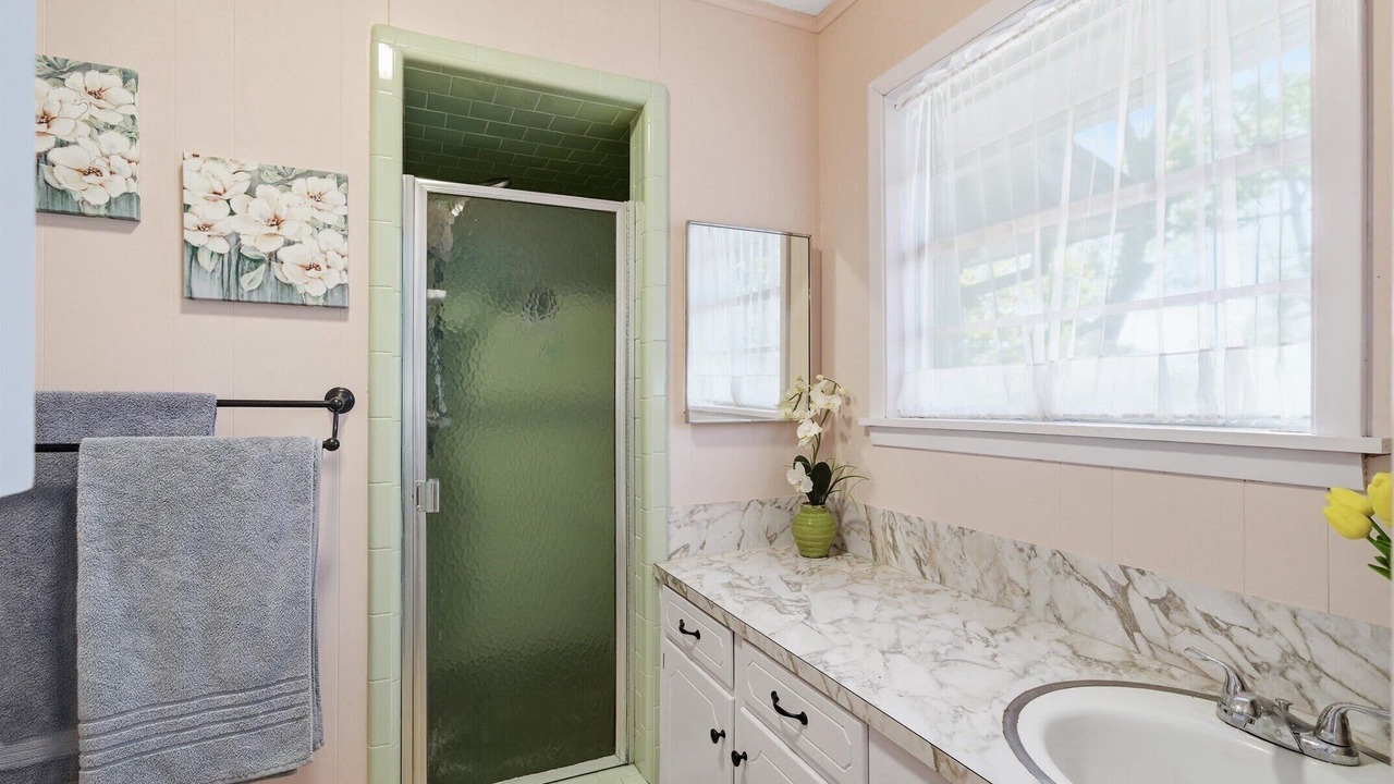 Photo of Bathroom in Hawkins